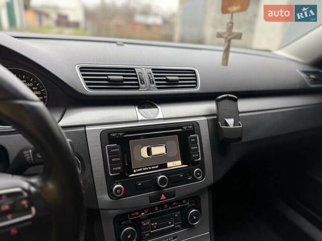 Чорний Фольксваген Пассат, об'ємом двигуна 1.97 л та пробігом 233 тис. км за 10500 $, фото 5 на Automoto.ua