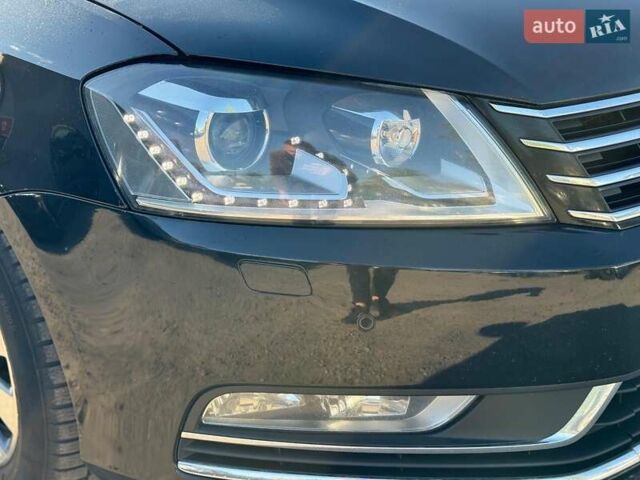 Черный Фольксваген Пассат, объемом двигателя 1.6 л и пробегом 230 тыс. км за 9990 $, фото 19 на Automoto.ua