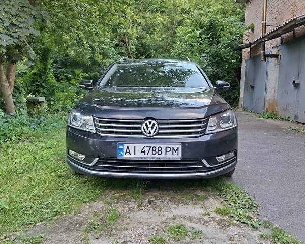 Чорний Фольксваген Пассат, об'ємом двигуна 2 л та пробігом 311 тис. км за 10100 $, фото 2 на Automoto.ua