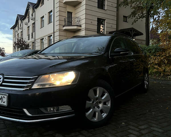 Черный Фольксваген Пассат, объемом двигателя 1.6 л и пробегом 244 тыс. км за 8750 $, фото 1 на Automoto.ua