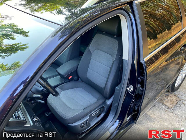 Черный Фольксваген Пассат, объемом двигателя 1.4 л и пробегом 222 тыс. км за 9800 $, фото 6 на Automoto.ua