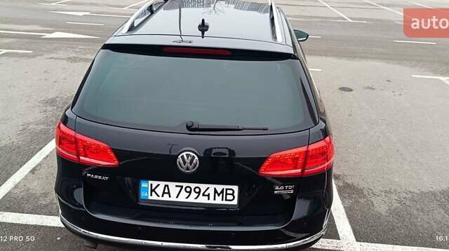 Черный Фольксваген Пассат, объемом двигателя 2 л и пробегом 300 тыс. км за 11300 $, фото 10 на Automoto.ua
