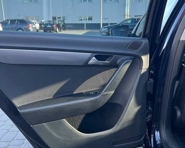 Чорний Фольксваген Пассат, об'ємом двигуна 1.97 л та пробігом 330 тис. км за 10500 $, фото 17 на Automoto.ua