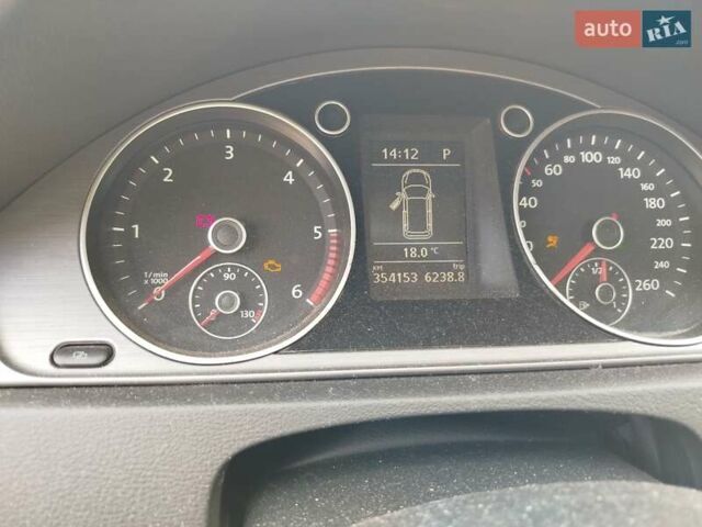 Черный Фольксваген Пассат, объемом двигателя 1.97 л и пробегом 355 тыс. км за 7700 $, фото 12 на Automoto.ua