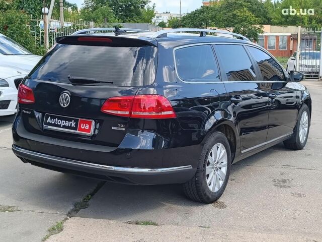 Чорний Фольксваген Пассат, об'ємом двигуна 1.6 л та пробігом 264 тис. км за 8990 $, фото 7 на Automoto.ua