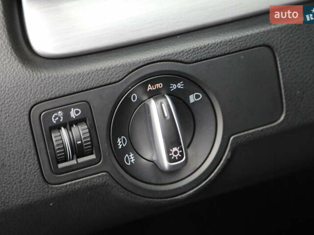 Чорний Фольксваген Пассат, об'ємом двигуна 1.6 л та пробігом 258 тис. км за 8300 $, фото 19 на Automoto.ua