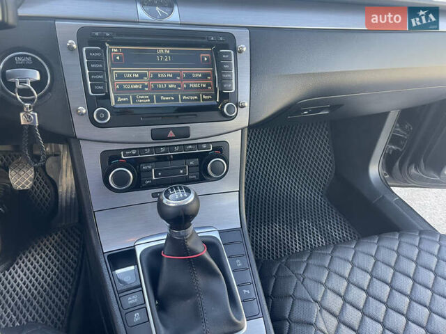 Черный Фольксваген Пассат, объемом двигателя 1.6 л и пробегом 304 тыс. км за 9500 $, фото 13 на Automoto.ua