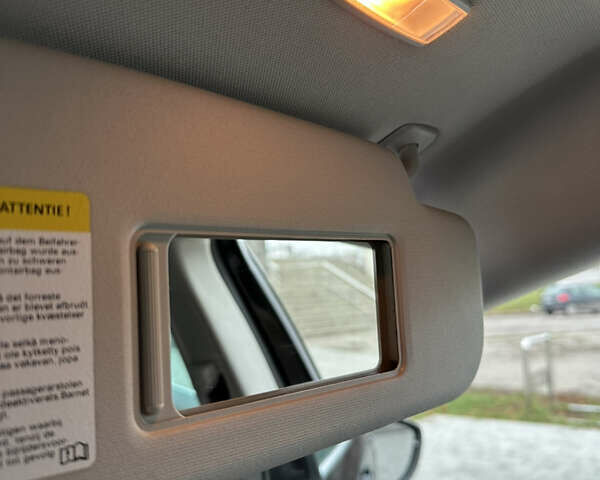 Черный Фольксваген Пассат, объемом двигателя 2 л и пробегом 227 тыс. км за 13500 $, фото 75 на Automoto.ua