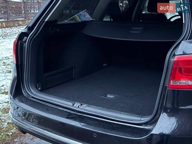 Черный Фольксваген Пассат, объемом двигателя 1.6 л и пробегом 278 тыс. км за 8400 $, фото 27 на Automoto.ua