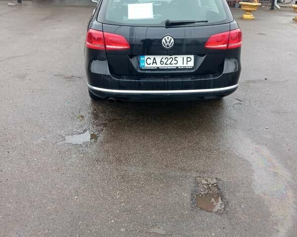 Чорний Фольксваген Пассат, об'ємом двигуна 2 л та пробігом 270 тис. км за 12000 $, фото 3 на Automoto.ua