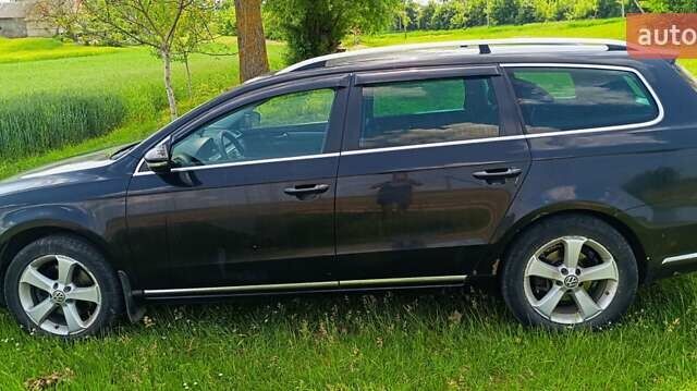 Чорний Фольксваген Пассат, об'ємом двигуна 1.39 л та пробігом 322 тис. км за 7000 $, фото 8 на Automoto.ua