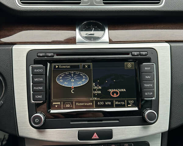 Черный Фольксваген Пассат, объемом двигателя 2 л и пробегом 227 тыс. км за 13500 $, фото 66 на Automoto.ua