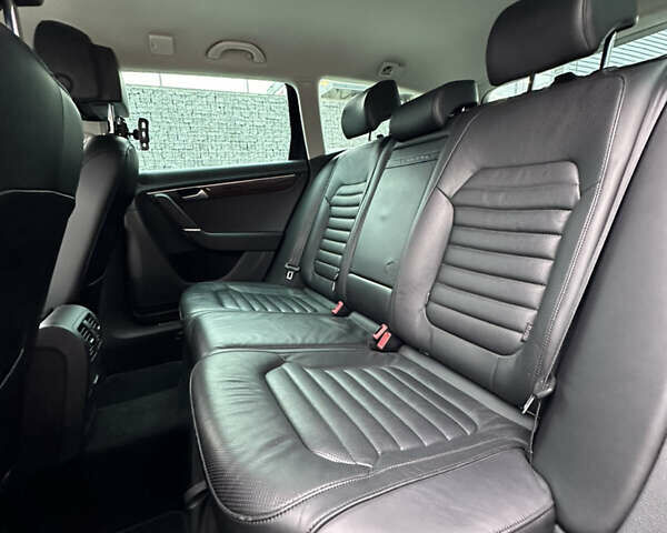 Черный Фольксваген Пассат, объемом двигателя 2 л и пробегом 227 тыс. км за 13500 $, фото 58 на Automoto.ua