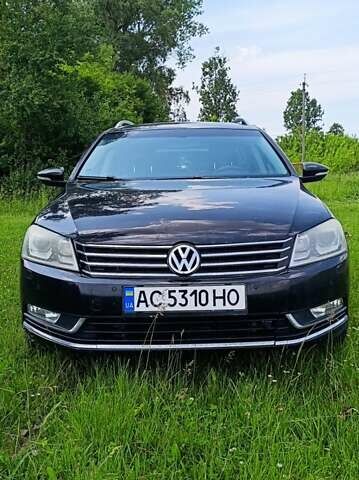 Чорний Фольксваген Пассат, об'ємом двигуна 1.39 л та пробігом 322 тис. км за 7000 $, фото 3 на Automoto.ua