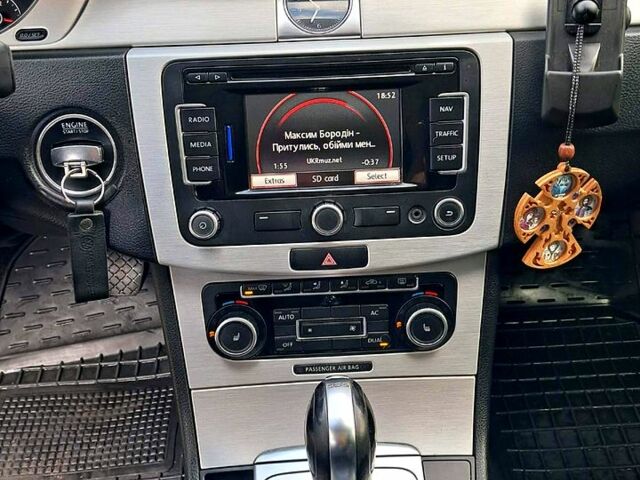 Черный Фольксваген Пассат, объемом двигателя 2 л и пробегом 310 тыс. км за 11000 $, фото 7 на Automoto.ua