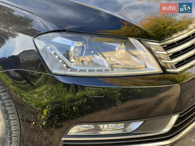 Черный Фольксваген Пассат, объемом двигателя 1.97 л и пробегом 283 тыс. км за 11500 $, фото 25 на Automoto.ua