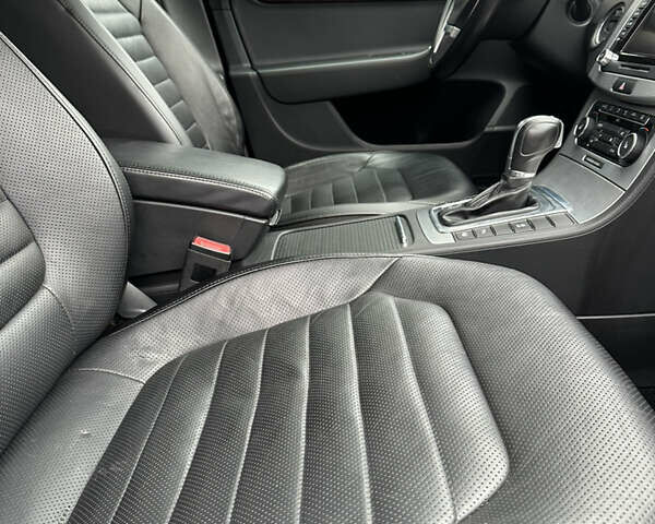 Черный Фольксваген Пассат, объемом двигателя 2 л и пробегом 227 тыс. км за 13500 $, фото 37 на Automoto.ua