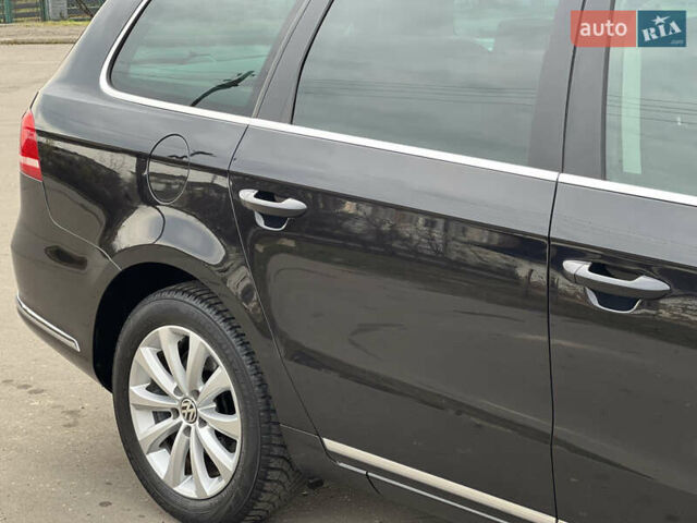 Чорний Фольксваген Пассат, об'ємом двигуна 1.97 л та пробігом 282 тис. км за 10799 $, фото 23 на Automoto.ua