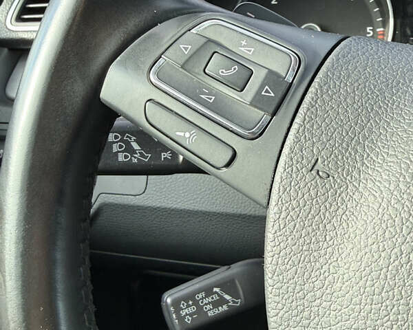 Черный Фольксваген Пассат, объемом двигателя 2 л и пробегом 261 тыс. км за 11999 $, фото 55 на Automoto.ua