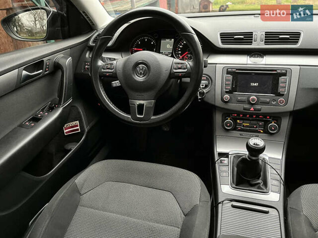 Чорний Фольксваген Пассат, об'ємом двигуна 1.97 л та пробігом 258 тис. км за 10000 $, фото 10 на Automoto.ua
