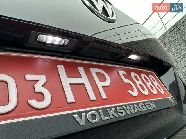 Черный Фольксваген Пассат, объемом двигателя 2 л и пробегом 227 тыс. км за 13500 $, фото 12 на Automoto.ua