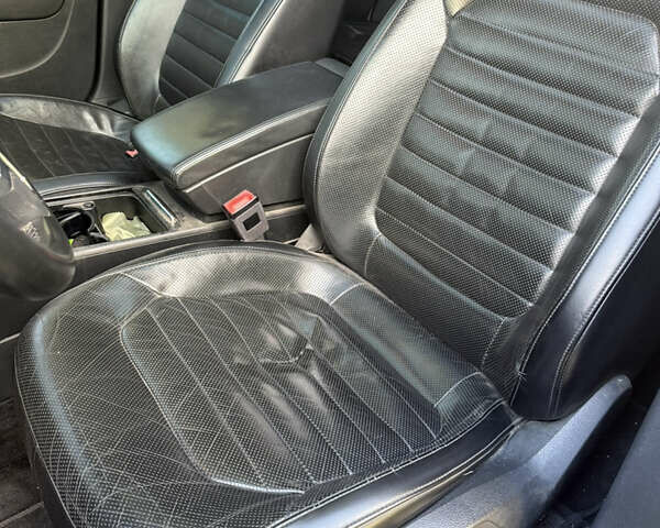 Черный Фольксваген Пассат, объемом двигателя 2 л и пробегом 260 тыс. км за 11500 $, фото 13 на Automoto.ua