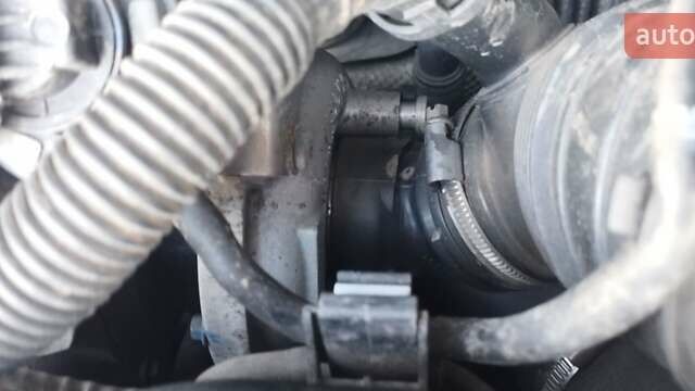 Чорний Фольксваген Пассат, об'ємом двигуна 2 л та пробігом 279 тис. км за 9700 $, фото 45 на Automoto.ua