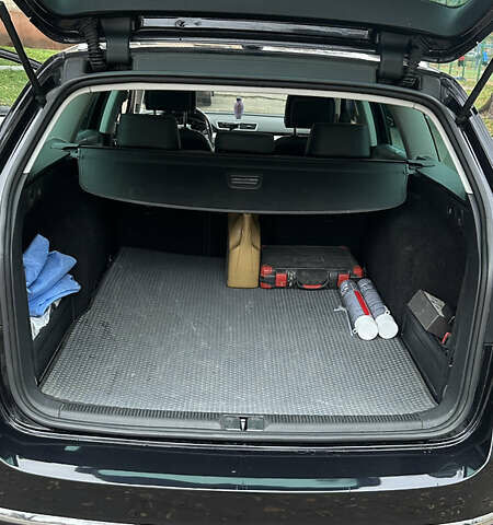 Черный Фольксваген Пассат, объемом двигателя 1.97 л и пробегом 310 тыс. км за 10500 $, фото 9 на Automoto.ua