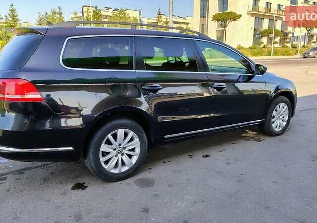 Черный Фольксваген Пассат, объемом двигателя 2 л и пробегом 255 тыс. км за 11200 $, фото 1 на Automoto.ua