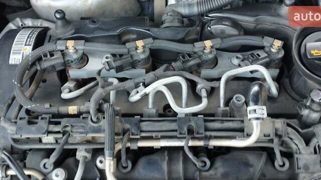 Чорний Фольксваген Пассат, об'ємом двигуна 2 л та пробігом 279 тис. км за 9700 $, фото 48 на Automoto.ua