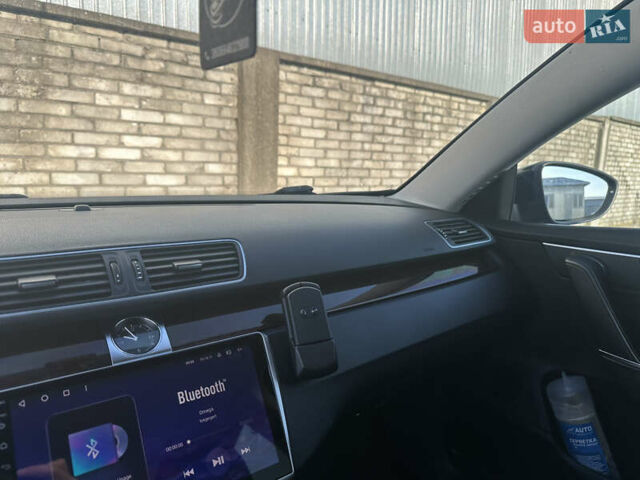 Чорний Фольксваген Пассат, об'ємом двигуна 1.97 л та пробігом 328 тис. км за 9900 $, фото 12 на Automoto.ua