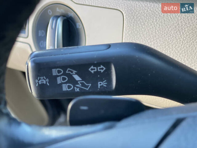 Черный Фольксваген Пассат, объемом двигателя 1.98 л и пробегом 303 тыс. км за 9300 $, фото 27 на Automoto.ua