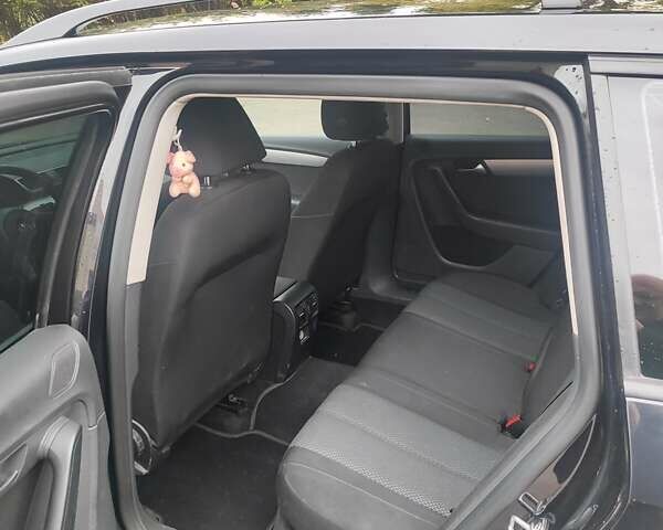 Чорний Фольксваген Пассат, об'ємом двигуна 1.6 л та пробігом 193 тис. км за 10500 $, фото 8 на Automoto.ua