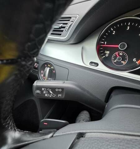 Чорний Фольксваген Пассат, об'ємом двигуна 2 л та пробігом 285 тис. км за 12800 $, фото 35 на Automoto.ua