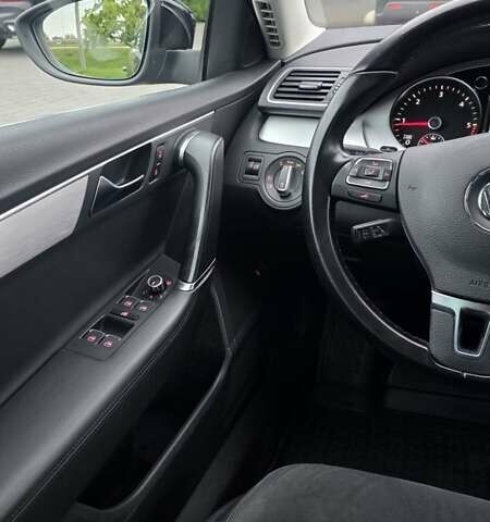 Черный Фольксваген Пассат, объемом двигателя 2 л и пробегом 285 тыс. км за 11999 $, фото 38 на Automoto.ua