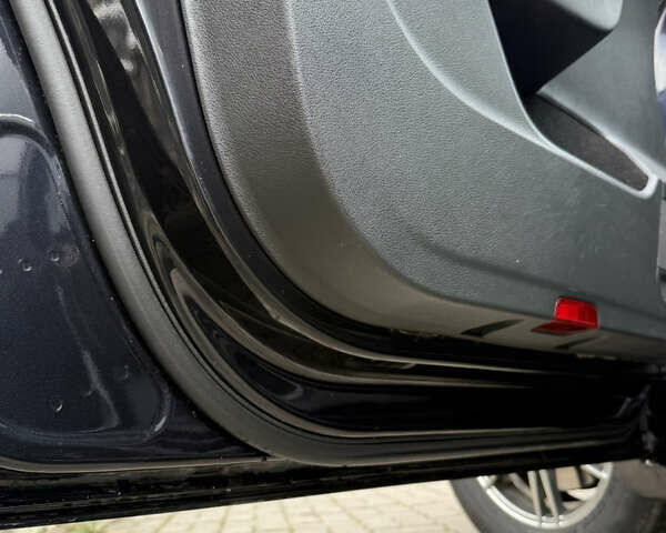 Чорний Фольксваген Пассат, об'ємом двигуна 1.97 л та пробігом 312 тис. км за 9999 $, фото 62 на Automoto.ua