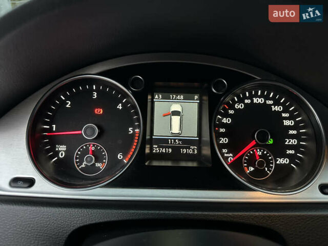 Черный Фольксваген Пассат, объемом двигателя 1.97 л и пробегом 257 тыс. км за 12300 $, фото 17 на Automoto.ua