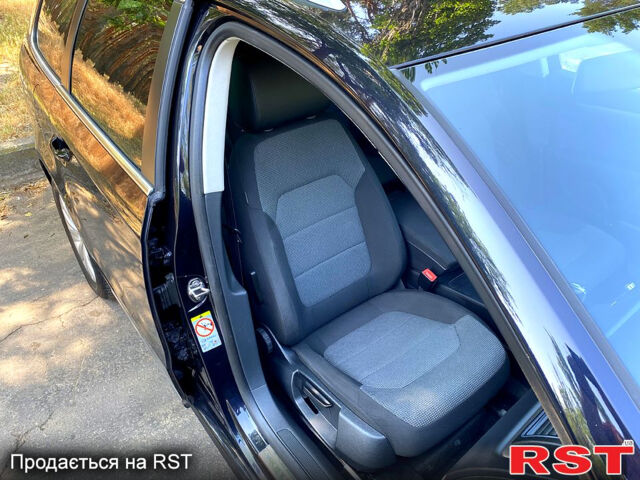 Черный Фольксваген Пассат, объемом двигателя 1.4 л и пробегом 222 тыс. км за 9800 $, фото 9 на Automoto.ua