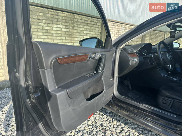 Чорний Фольксваген Пассат, об'ємом двигуна 1.97 л та пробігом 328 тис. км за 9900 $, фото 6 на Automoto.ua