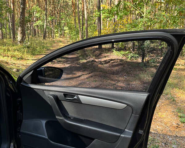 Чорний Фольксваген Пассат, об'ємом двигуна 1.6 л та пробігом 296 тис. км за 9700 $, фото 13 на Automoto.ua