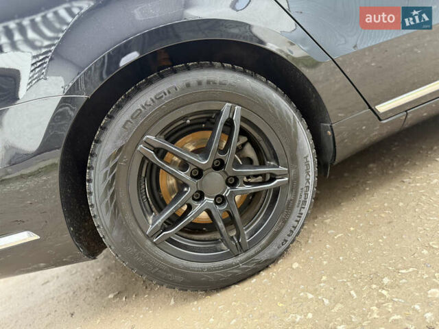 Чорний Фольксваген Пассат, об'ємом двигуна 1.97 л та пробігом 233 тис. км за 10500 $, фото 3 на Automoto.ua