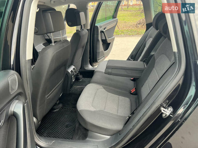 Чорний Фольксваген Пассат, об'ємом двигуна 1.97 л та пробігом 282 тис. км за 10799 $, фото 43 на Automoto.ua