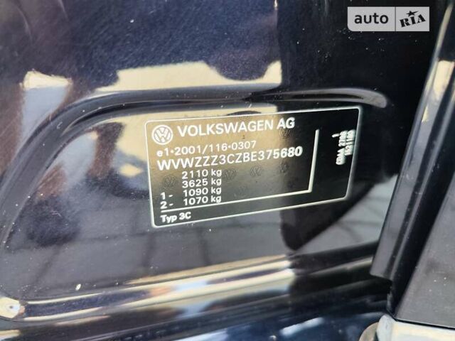 Черный Фольксваген Пассат, объемом двигателя 1.8 л и пробегом 170 тыс. км за 8999 $, фото 75 на Automoto.ua