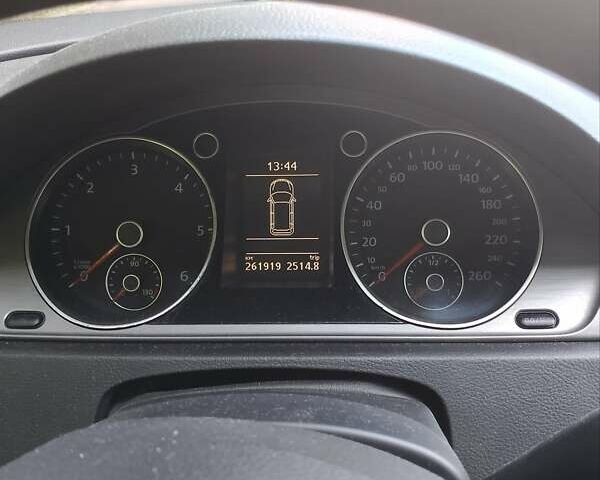 Черный Фольксваген Пассат, объемом двигателя 2 л и пробегом 262 тыс. км за 10700 $, фото 2 на Automoto.ua