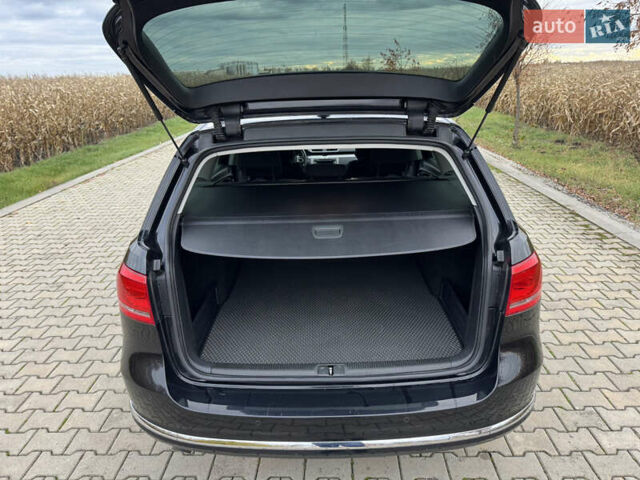 Фольксваген Пассат 2011 в Виннице на Automoto.ua Черный Фольксваген Пассат, объемом двигателя 1.6 л и пробегом 233 тыс. км за 11200 $, фото 12 на Automoto.ua