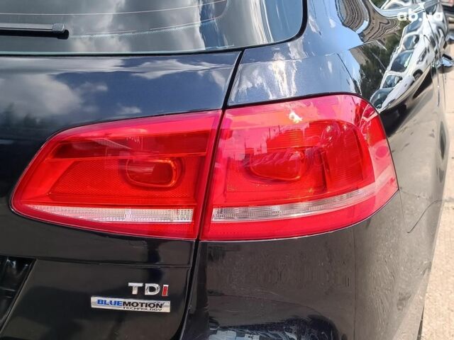 Чорний Фольксваген Пассат, об'ємом двигуна 1.6 л та пробігом 264 тис. км за 8990 $, фото 9 на Automoto.ua