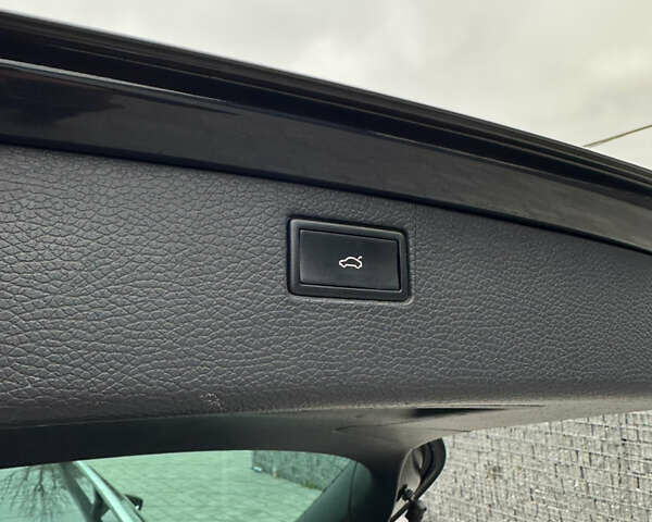 Черный Фольксваген Пассат, объемом двигателя 2 л и пробегом 227 тыс. км за 13500 $, фото 61 на Automoto.ua