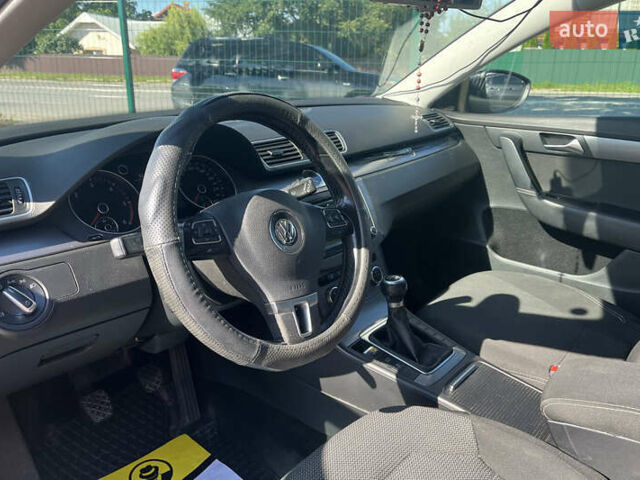 Черный Фольксваген Пассат, объемом двигателя 1.97 л и пробегом 130 тыс. км за 10000 $, фото 11 на Automoto.ua