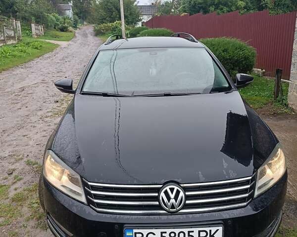 Черный Фольксваген Пассат, объемом двигателя 1.97 л и пробегом 370 тыс. км за 9200 $, фото 12 на Automoto.ua