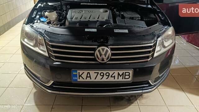 Черный Фольксваген Пассат, объемом двигателя 2 л и пробегом 300 тыс. км за 11300 $, фото 15 на Automoto.ua